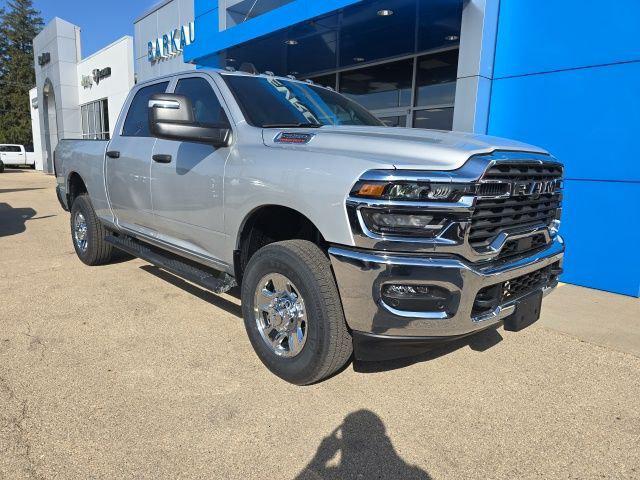 2026 RAM Ram 2500 RAM 2500 TRADESMAN CREW CAB 4X4 64 BOX