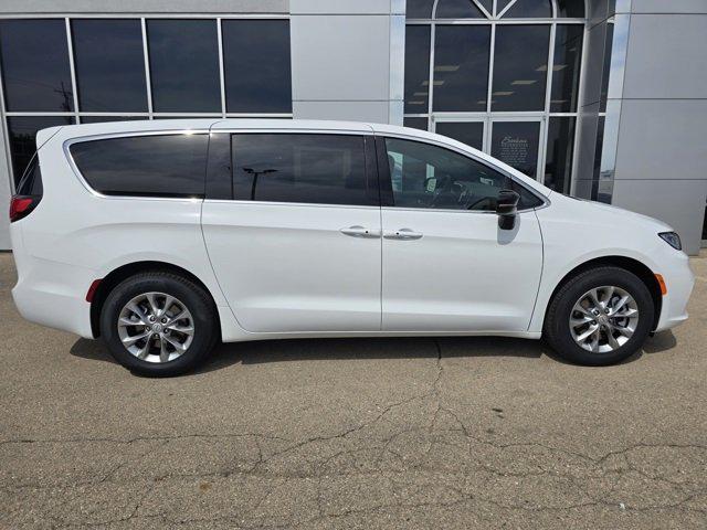 2026 Chrysler Pacifica PACIFICA SELECT AWD 2026 Chrysler Pacifica PACIFICA SELECT AWD