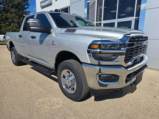 2026 RAM Ram 2500 RAM 2500 TRADESMAN CREW CAB 4X4 64 BOX