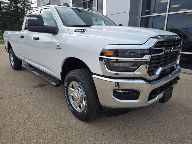 2025 RAM Ram 3500 RAM 3500 TRADESMAN CREW CAB 4X4 8 BOX