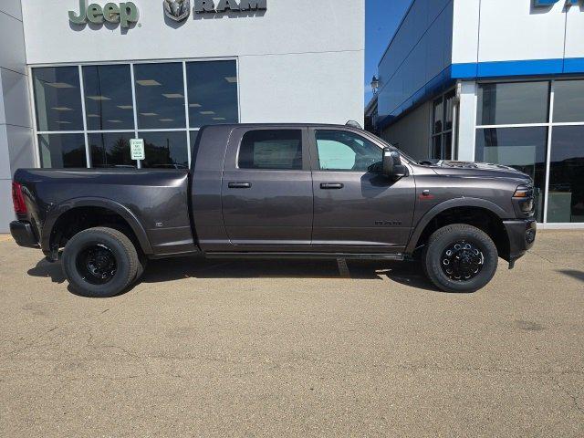 2026 RAM Ram 3500 RAM 3500 LIMITED MEGA CAB 4X4 64 BOX 2026 RAM Ram 3500 RAM 3500 LIMITED MEGA CAB 4X4 64 BOX