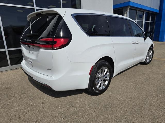 2026 Chrysler Pacifica PACIFICA SELECT AWD 2026 Chrysler Pacifica PACIFICA SELECT AWD