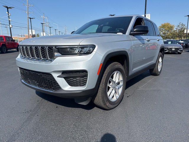 2024 Jeep Grand Cherokee Laredo X 4x4