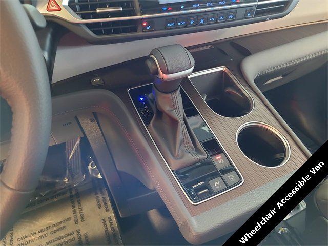 2024 Toyota Sienna XLE 2024 Toyota Sienna XLE