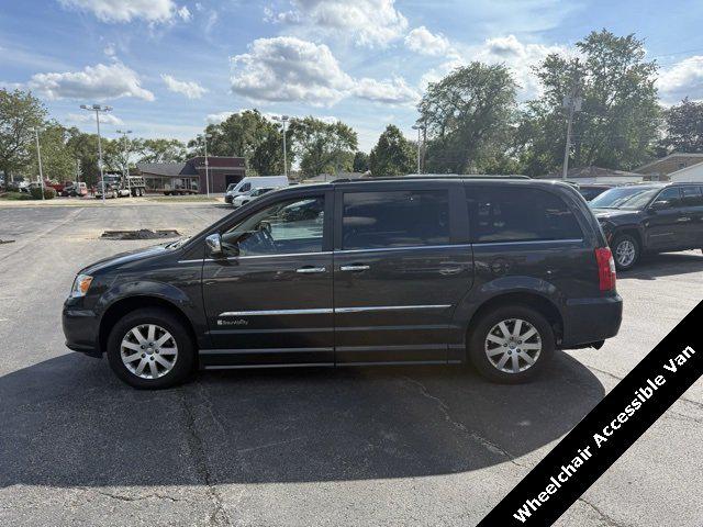 2012 Chrysler Town and Country Touring-L 2012 Chrysler Town and Country Touring-L