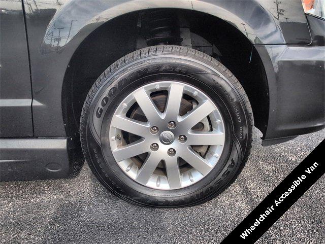 2012 Chrysler Town and Country Touring-L 2012 Chrysler Town and Country Touring-L