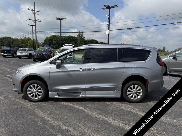 2018 Chrysler Pacifica Touring L Plus