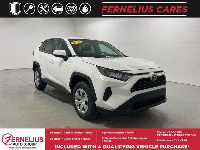 2022 Toyota RAV4 LE 2022 Toyota RAV4 LE