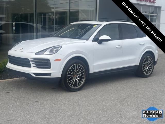 2023 Porsche Cayenne Platinum Edition