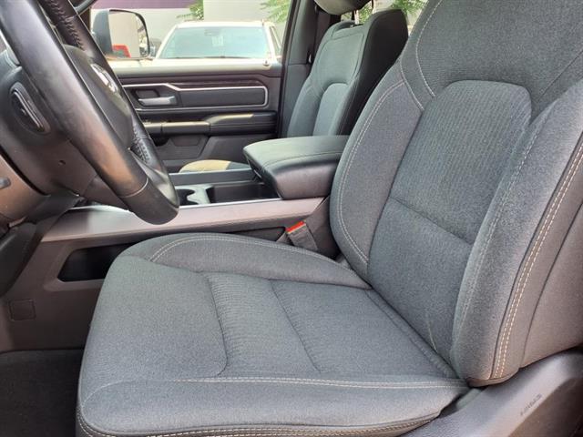 2021 RAM 1500 Big Horn Crew Cab 4x4 57 Box 2021 RAM 1500 Big Horn Crew Cab 4x4 57 Box