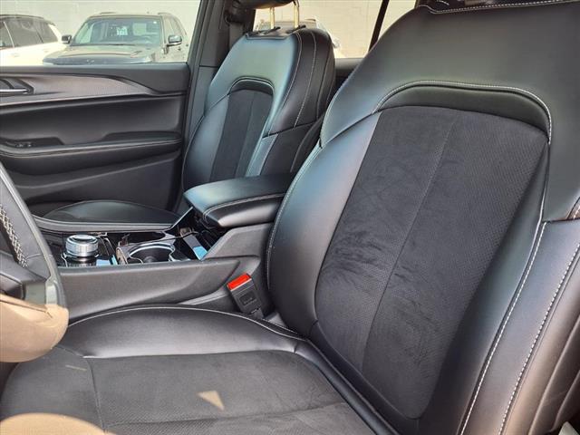 2023 Jeep Grand Cherokee Altitude 4x4 2023 Jeep Grand Cherokee Altitude 4x4