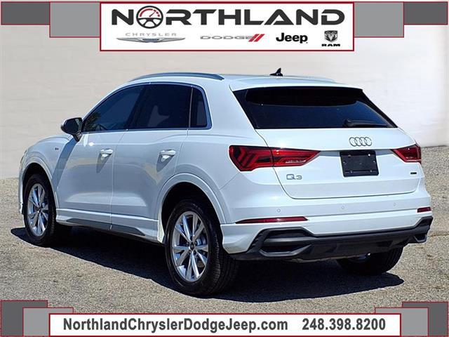 2023 Audi Q3 Premium 45 TFSI S line quattro Tiptronic 2023 Audi Q3 Premium 45 TFSI S line quattro Tiptronic