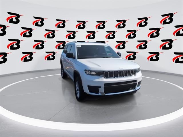 2025 Jeep Grand Cherokee GRAND CHEROKEE L LAREDO X 4X4