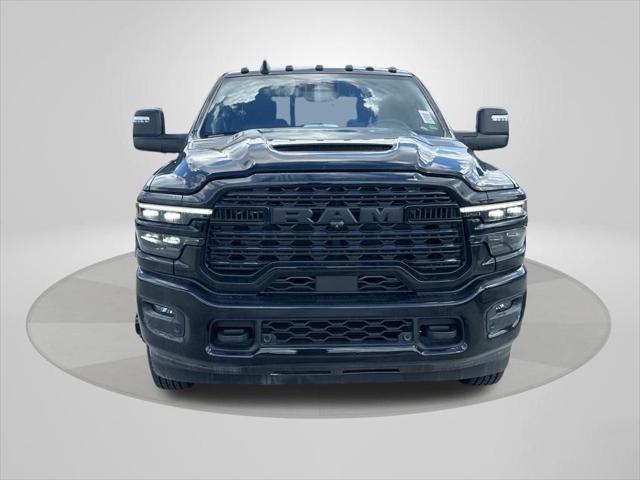 2025 RAM Ram 3500 RAM 3500 LIMITED CREW CAB 4X4 8 BOX 2025 RAM Ram 3500 RAM 3500 LIMITED CREW CAB 4X4 8 BOX