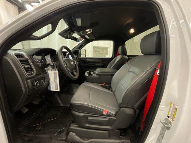 2025 Ram 4500 Chassis Tradesman/Big Horn