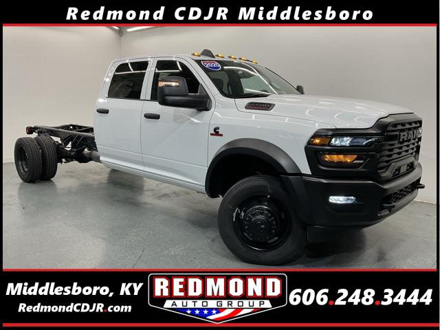 2025 RAM Ram 5500 Chassis Cab RAM 5500 TRADESMAN CHASSIS CREW CAB 4X4 84 CA 2025 RAM Ram 5500 Chassis Cab RAM 5500 TRADESMAN CHASSIS CREW CAB 4X4 84 CA