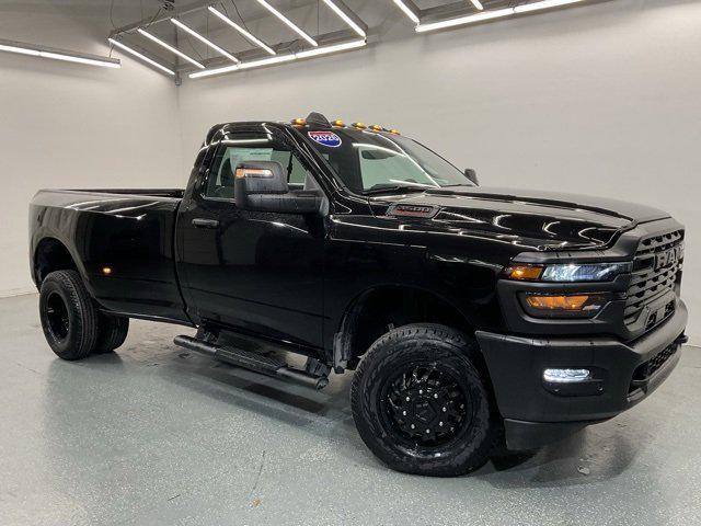 2026 RAM Ram 3500 RAM 3500 TRADESMAN REGULAR CAB 4X4 8 BOX