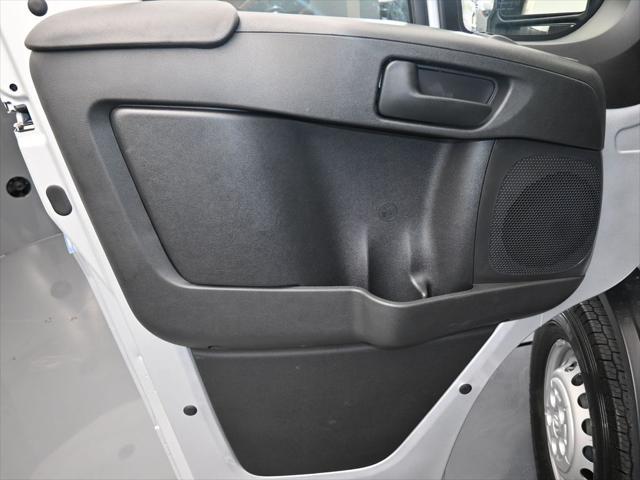 2025 RAM Ram ProMaster RAM PROMASTER 2500 TRADESMAN CARGO VAN LOW ROOF 136 WB