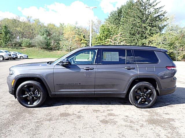 2023 Jeep Grand Cherokee L Altitude 4x4 2023 Jeep Grand Cherokee L Altitude 4x4