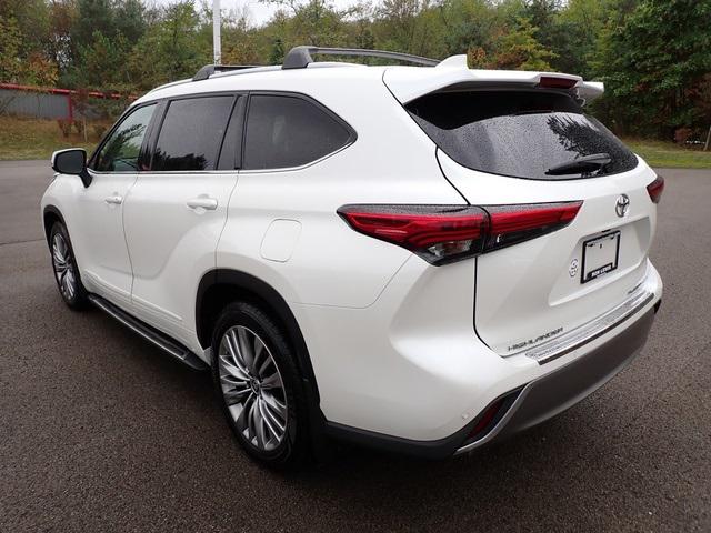 2020 Toyota Highlander Platinum 2020 Toyota Highlander Platinum