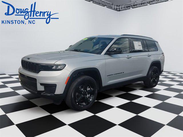 2025 Jeep Grand Cherokee GRAND CHEROKEE L ALTITUDE 4X4