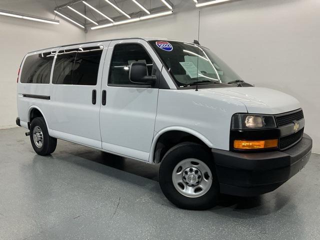 2023 Chevrolet Express Passenger RWD 3500 Regular Wheelbase LS
