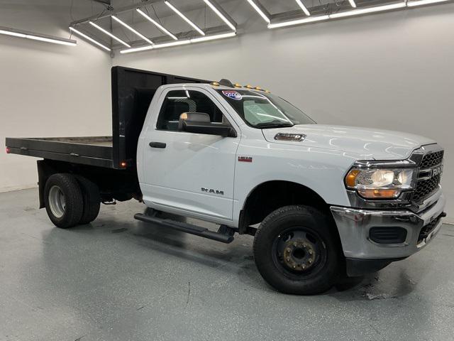 2022 RAM 3500 Chassis Tradesman/SLT 2022 RAM 3500 Chassis Tradesman/SLT
