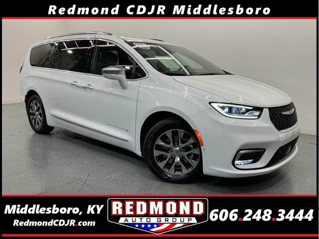 2024 Chrysler Pacifica Hybrid Pinnacle 2024 Chrysler Pacifica Hybrid Pinnacle