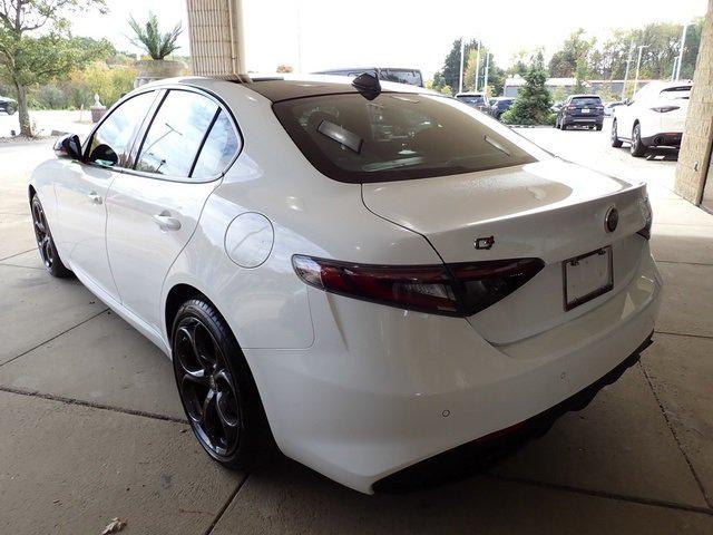 2025 Alfa Romeo Giulia GIULIA TRIBUTO ITALIANO AWD 2025 Alfa Romeo Giulia GIULIA TRIBUTO ITALIANO AWD