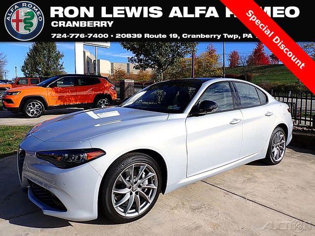 2025 Alfa Romeo Giulia GIULIA AWD 2025 Alfa Romeo Giulia GIULIA AWD