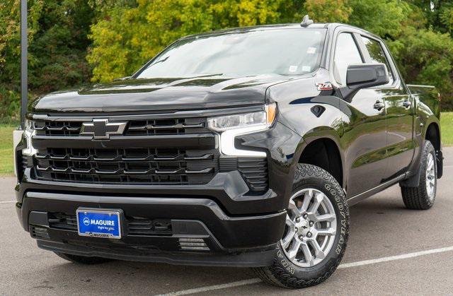 2023 Chevrolet Silverado 1500 4WD Crew Cab Short Bed RST