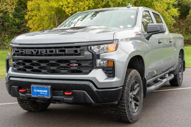 2024 Chevrolet Silverado 1500 4WD Crew Cab Standard Bed Custom Trail Boss