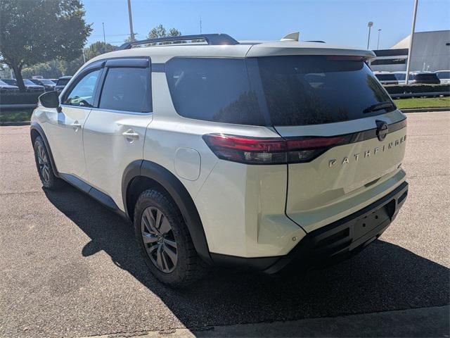 2022 Nissan Pathfinder SV 2WD 2022 Nissan Pathfinder SV 2WD
