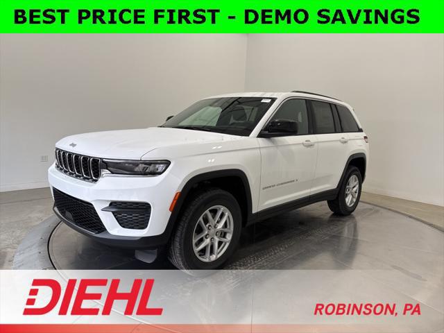 2025 Jeep Grand Cherokee GRAND CHEROKEE LAREDO X 4X4 2025 Jeep Grand Cherokee GRAND CHEROKEE LAREDO X 4X4