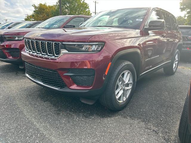 2025 Jeep Grand Cherokee GRAND CHEROKEE LAREDO X 4X4 2025 Jeep Grand Cherokee GRAND CHEROKEE LAREDO X 4X4