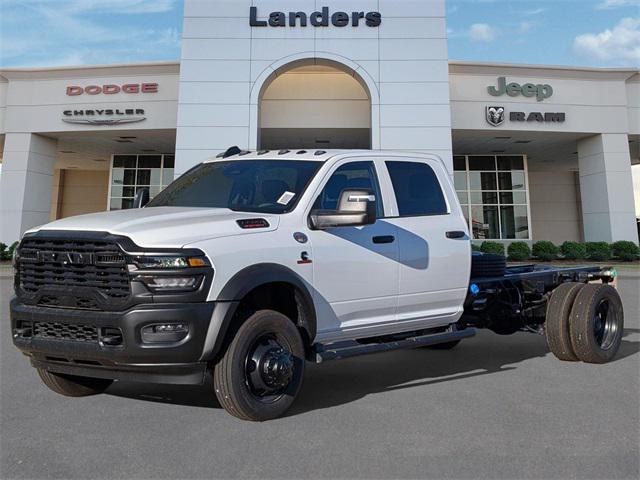 2026 RAM Ram 5500 Chassis Cab RAM 5500 TRADESMAN CHASSIS CREW CAB 4X4 84 CA 2026 RAM Ram 5500 Chassis Cab RAM 5500 TRADESMAN CHASSIS CREW CAB 4X4 84 CA