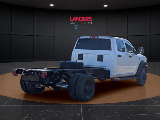 2026 RAM 5500 Chassis RAM 5500 TRADESMAN CHASSIS CREW CAB 4X4 84 CA