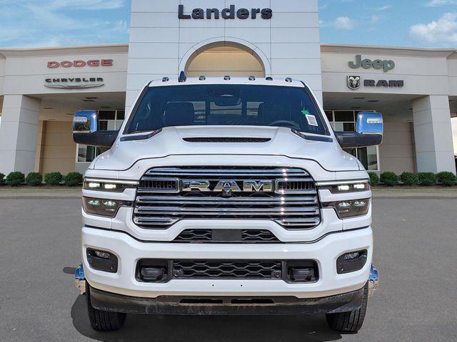 2025 RAM Ram 3500 RAM 3500 LARAMIE CREW CAB 4X4 8 BOX