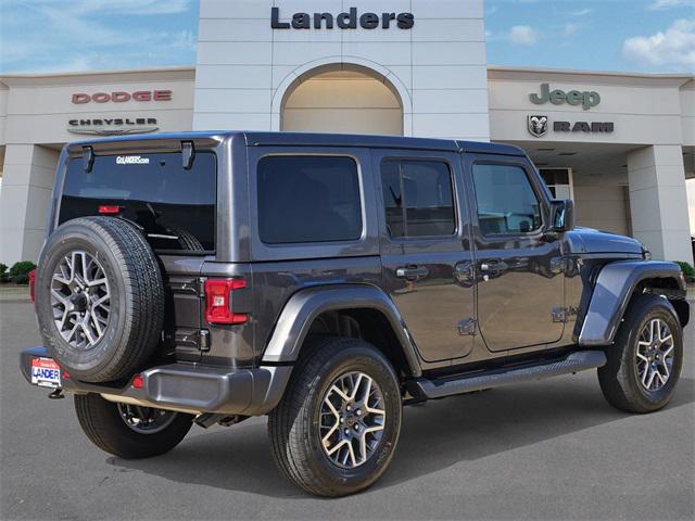 2025 Jeep Wrangler WRANGLER 4-DOOR SAHARA 2025 Jeep Wrangler WRANGLER 4-DOOR SAHARA