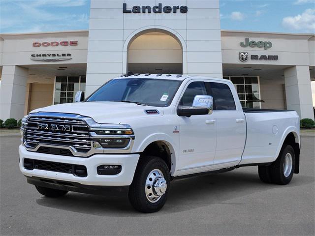 2025 RAM Ram 3500 RAM 3500 LIMITED LONGHORN CREW CAB 4X4 8 BOX