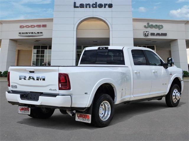 2025 RAM Ram 3500 RAM 3500 LIMITED LONGHORN CREW CAB 4X4 8 BOX