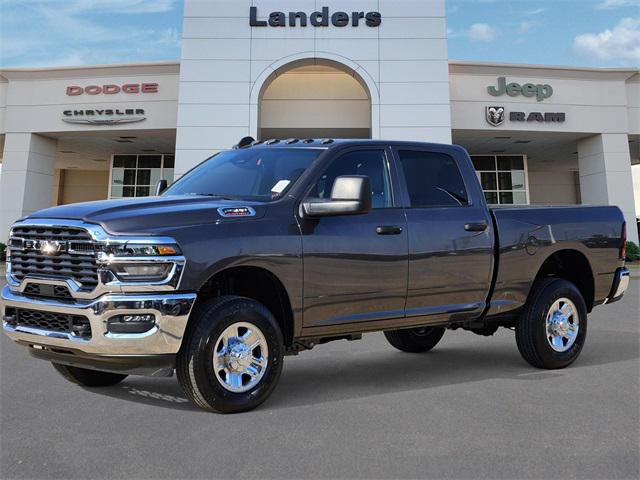 2026 RAM Ram 2500 RAM 2500 TRADESMAN CREW CAB 4X4 64 BOX