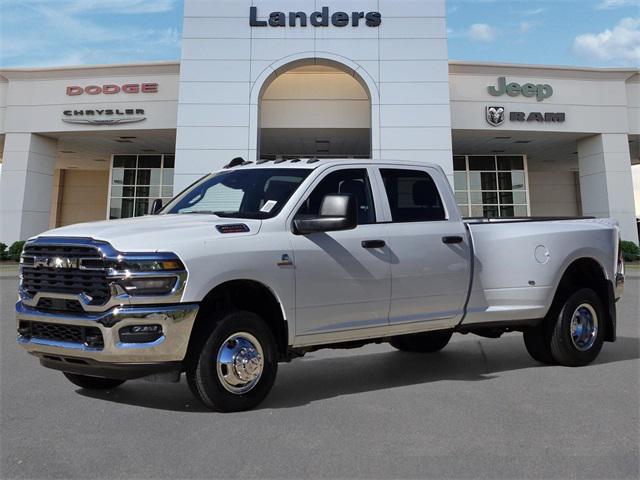 2026 RAM Ram 3500 RAM 3500 TRADESMAN CREW CAB 4X4 8 BOX 2026 RAM Ram 3500 RAM 3500 TRADESMAN CREW CAB 4X4 8 BOX