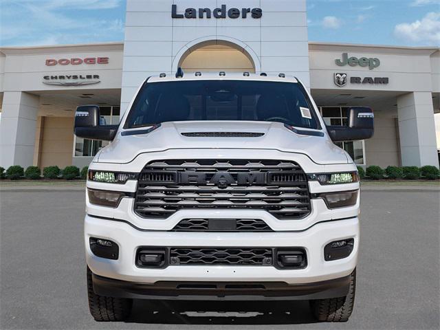 2026 RAM Ram 2500 RAM 2500 BLACK EXPRESS CREW CAB 4X4 64 BOX