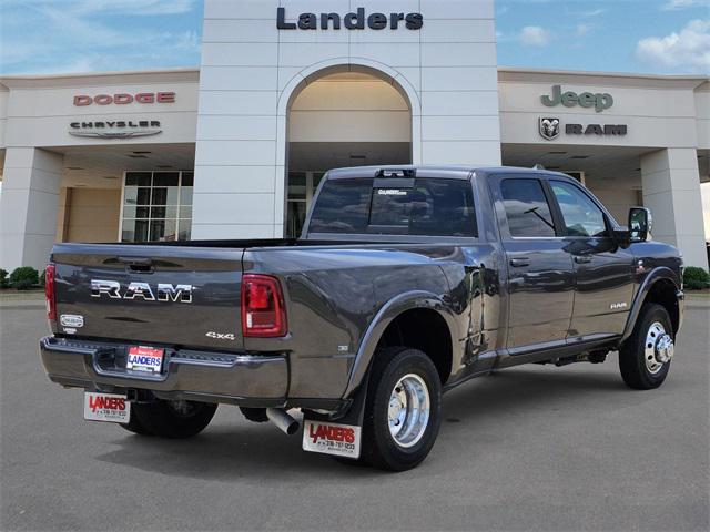 2025 RAM Ram 3500 RAM 3500 LIMITED LONGHORN CREW CAB 4X4 8 BOX 2025 RAM Ram 3500 RAM 3500 LIMITED LONGHORN CREW CAB 4X4 8 BOX