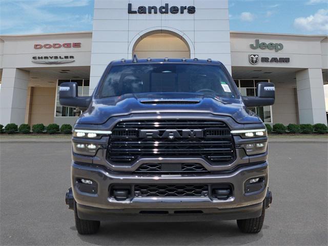 2025 RAM Ram 3500 RAM 3500 LARAMIE CREW CAB 4X4 8 BOX 2025 RAM Ram 3500 RAM 3500 LARAMIE CREW CAB 4X4 8 BOX