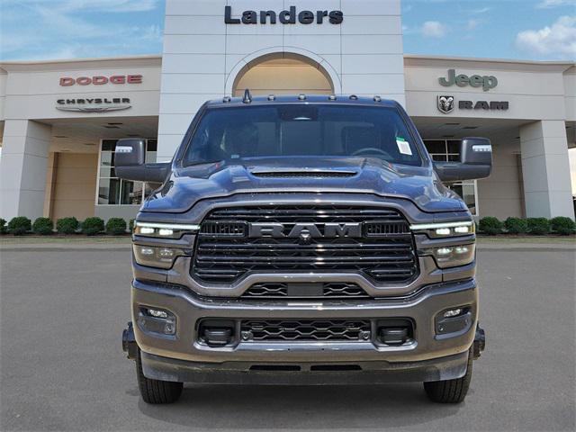 2025 RAM Ram 3500 RAM 3500 LARAMIE CREW CAB 4X4 8 BOX 2025 RAM Ram 3500 RAM 3500 LARAMIE CREW CAB 4X4 8 BOX