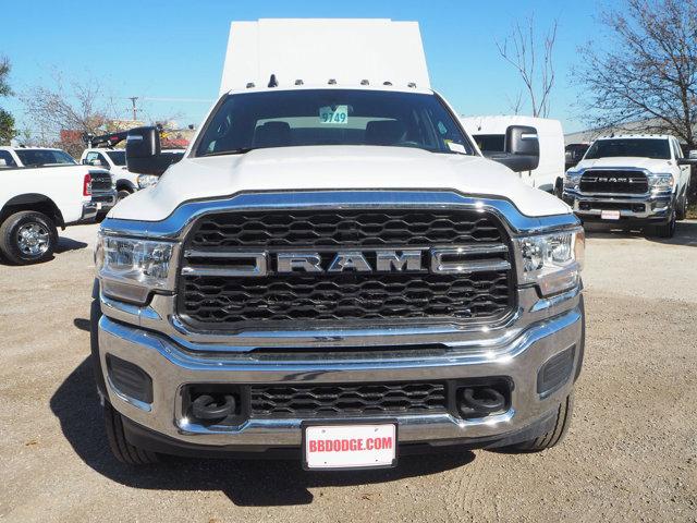 2024 RAM Ram 5500 Chassis Cab RAM 5500 TRADESMAN CHASSIS CREW CAB 4X4 84 CA 2024 RAM Ram 5500 Chassis Cab RAM 5500 TRADESMAN CHASSIS CREW CAB 4X4 84 CA