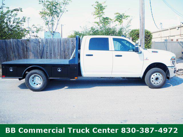 2025 RAM Ram 3500 Chassis Cab RAM 3500 TRADESMAN CREW CAB CHASSIS 4X4 60 CA 2025 RAM Ram 3500 Chassis Cab RAM 3500 TRADESMAN CREW CAB CHASSIS 4X4 60 CA