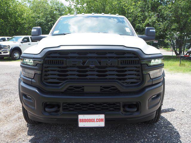 2025 RAM 5500 Chassis RAM 5500 TRADESMAN CHASSIS REGULAR CAB 4X2 84 CA